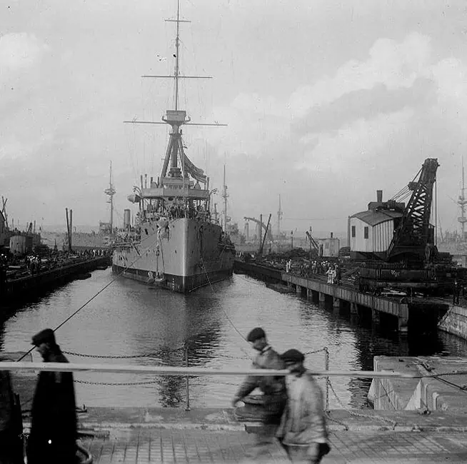 HMS Dreadnought entering dry dock