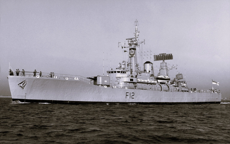 HMS Achilles (F12)