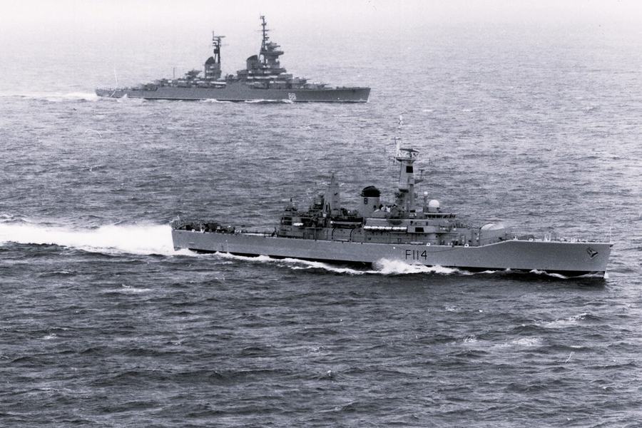 HMS Ajax (F114) shadowing a Soviet warship