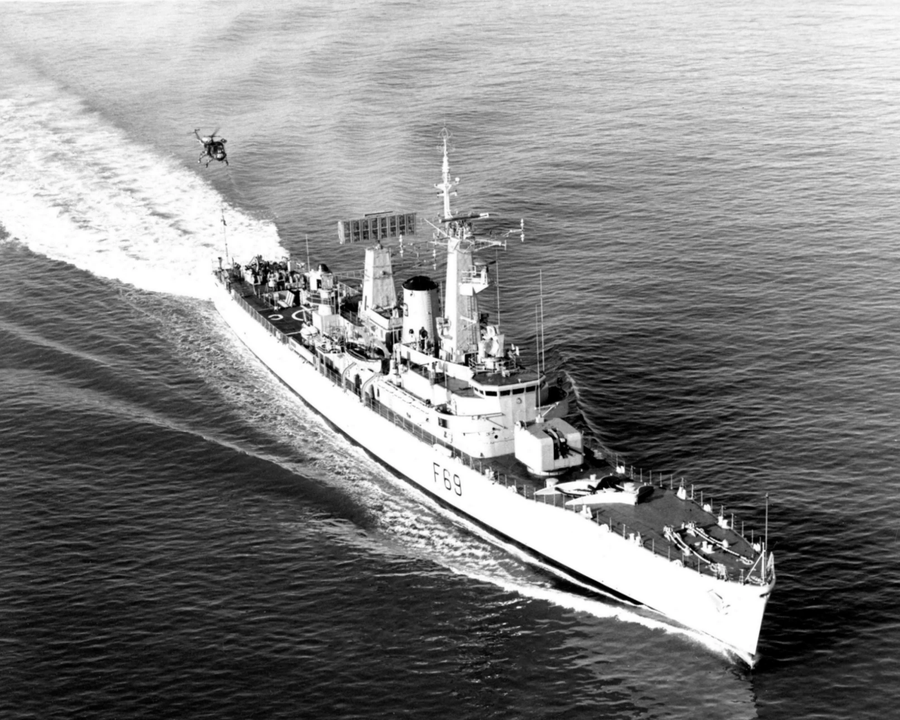 HMS Bacchante (F69) with Wasp at flight