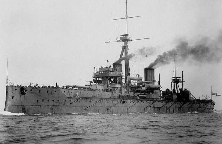 HMS Dreadnought in 1906 at sea