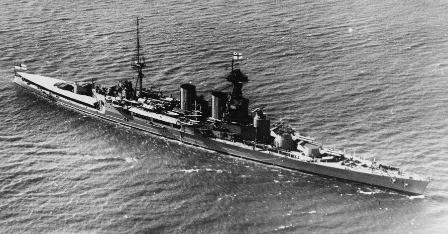 HMS Hood in American waters, circa June-July 1924. Note Vice-Admiral's flag flying from her foremast.
