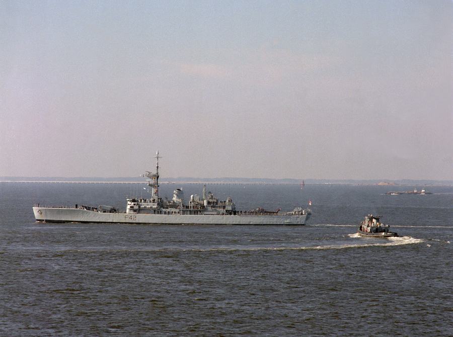 HMS Phoebe (F42)