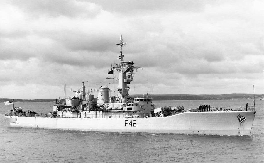HMS Phoebe (F42) at sea