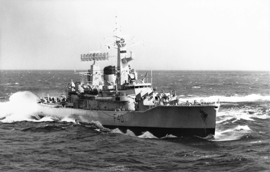 HMS Sirius (F40) wearing weather