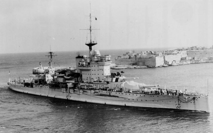 HMS Warspite entering Grand Harbour, Malta, 1940